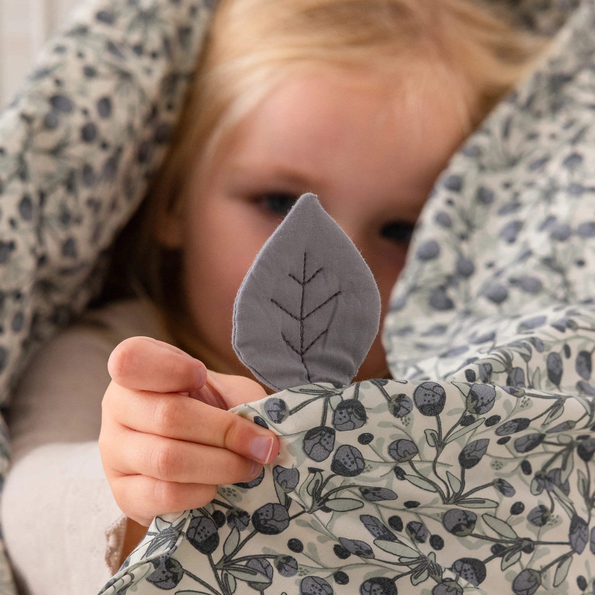 Percale Baby Sengetøj - Sebra Sleep - Blue olive - Image 4