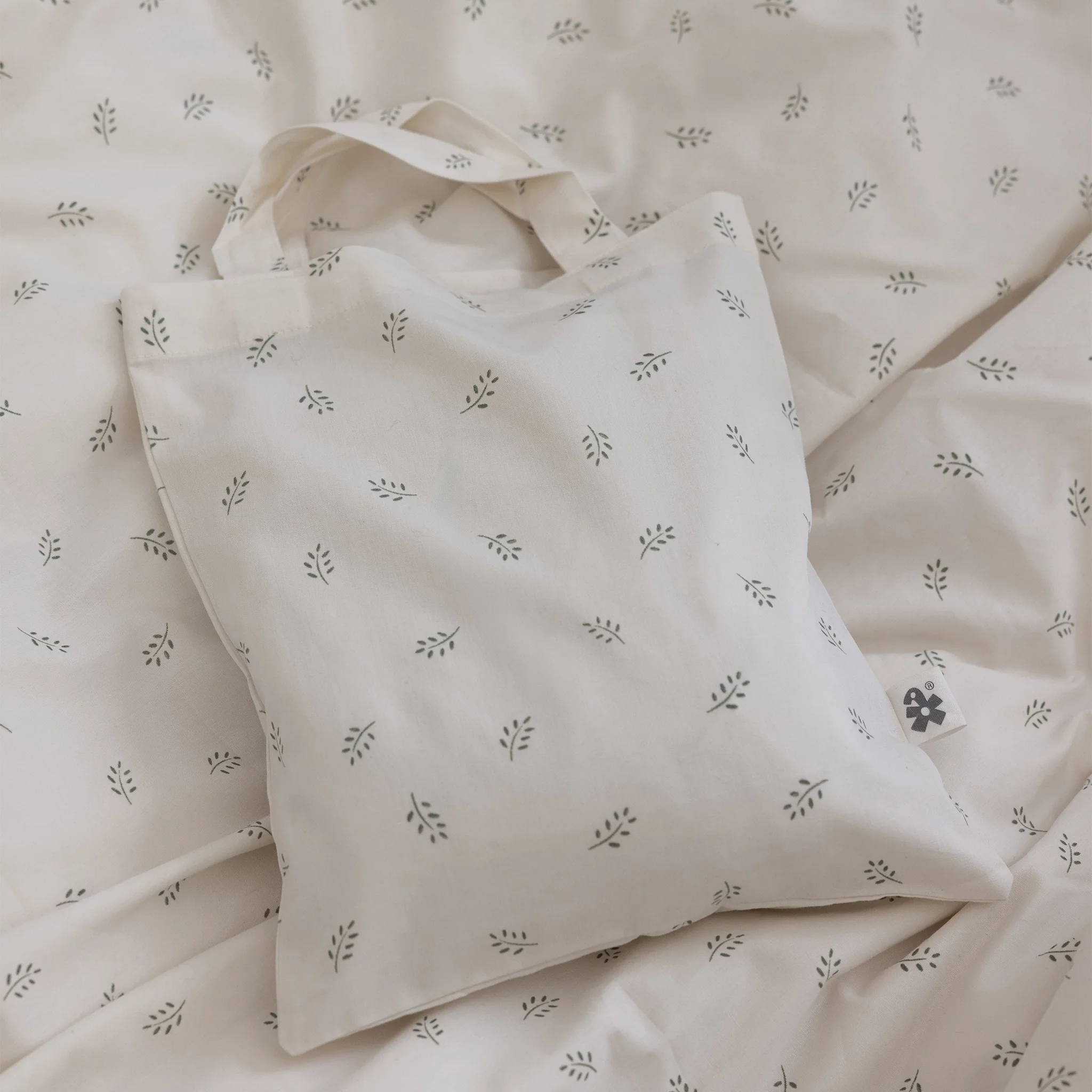 Percale Baby Sengetøj - Sebra Sleep - Sophora Leaves - Image 9