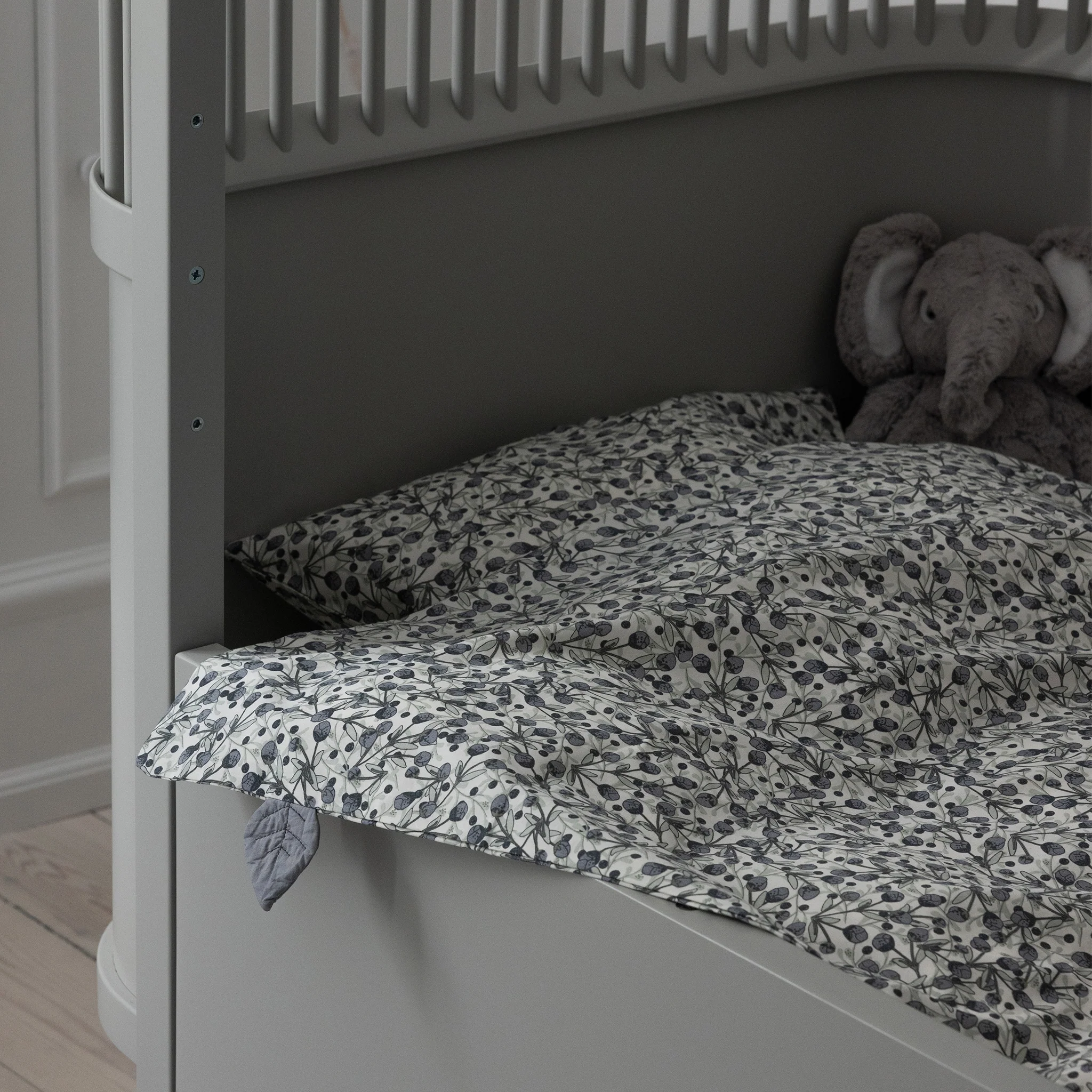 Percale Junior Sengetøj (DK mål) - Sebra Sleep - Blue olive - Image 5